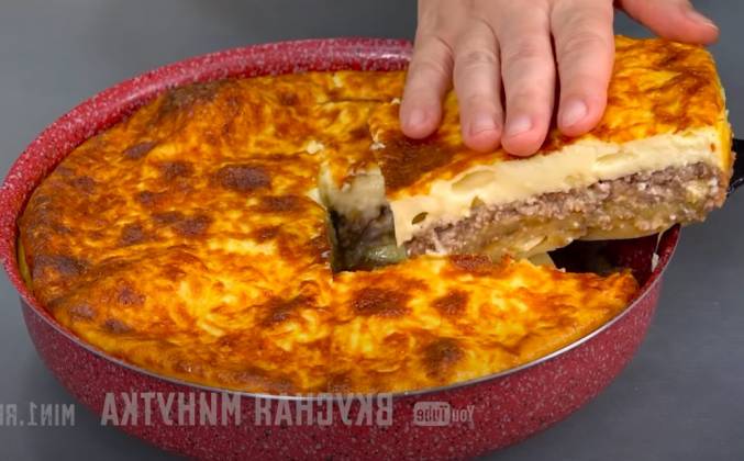 Мусака с фаршем, баклажанами и картофелем по гречески рецепт