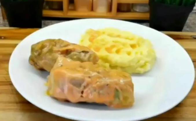 Голубцы с капустой, рисом, фаршем и морковкой рецепт